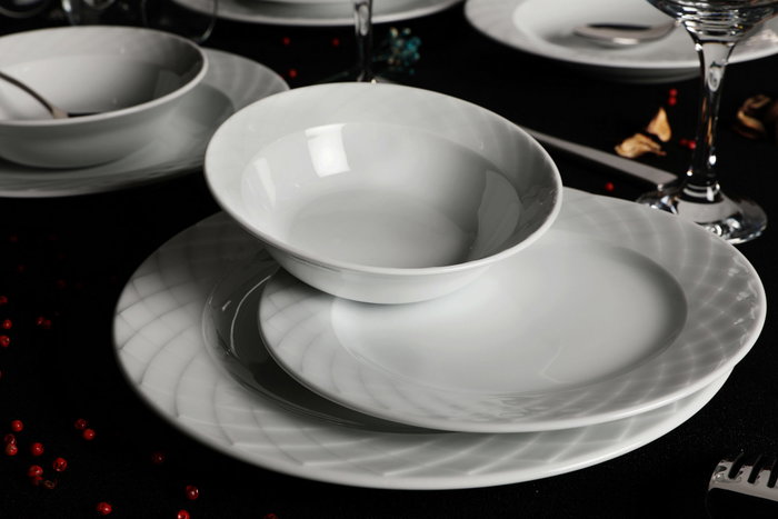 Hermia ALF24Y400 Vajilla de Porcelana Blanca 24 Piezas para Experiencia Gastronómica Elegante y Duradera